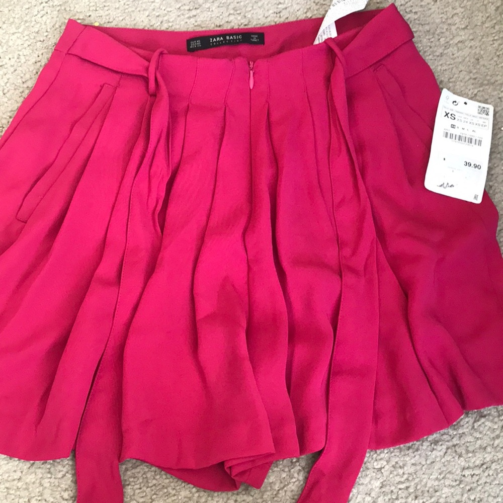 Brand new with tag - Zara pink Flair shorts XS
